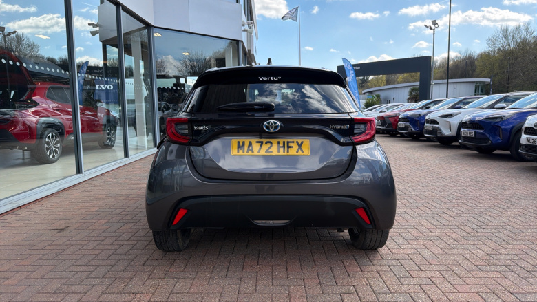 Toyota Yaris 1.5 Hybrid Design 5dr CVT Hybrid Hatchback